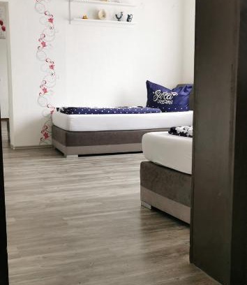 Bitterfeld-Wolfen Apartment | Relax at Monteurwohnung Krüger in Bitterfeld-Wolfen