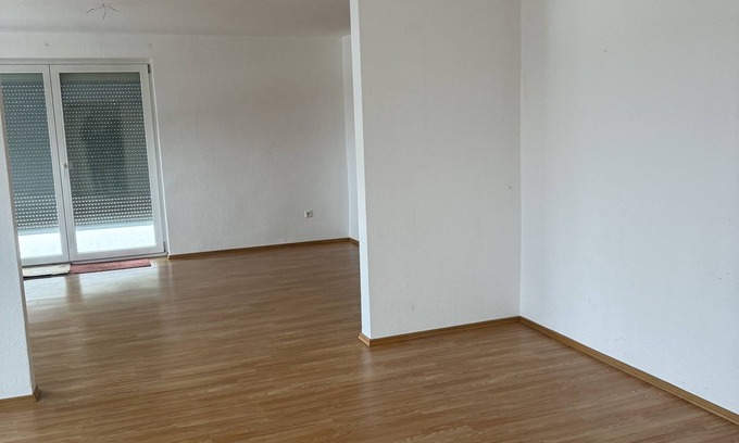 Oberbechingen House | Comfortable Monteurwohnung: Family-Friendly Getaway