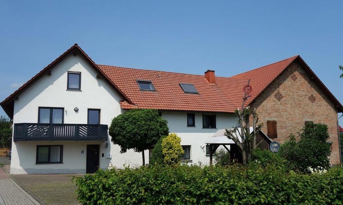 Spahl Apartment | Budget-Friendly Stay at Monteurwohnungen Göb, 6.9/10 Rated