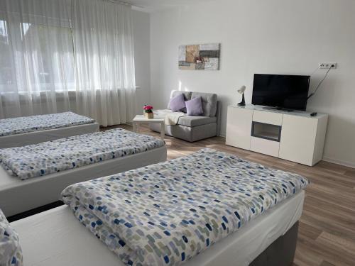 Porta Westfalica House | Child-Friendly Monteurzimmer: Guest Rated 9.3/10