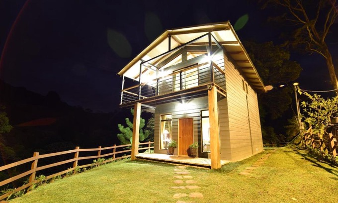 Quebrada Grande House | Unforgettable Monteverde Casa Mia: 4-Star Family Retreat