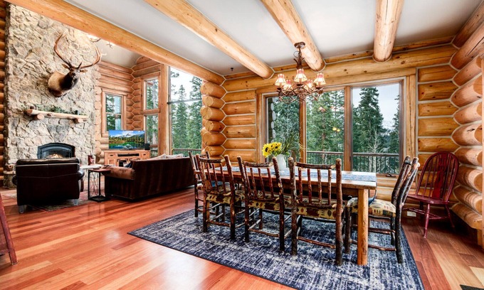 Quandary Village Cabin | Inviting Getaway with Hot Tub, Pet-Friendly & Scenic Views