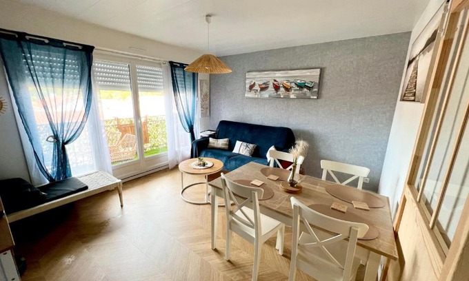 Notre-Dame-de-Monts Apartment | Oceanfront Escape at Montsetmerveilles - Rated 9/10!