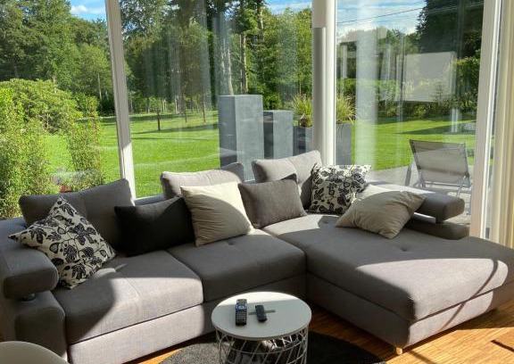 Monschau Apartment | Oceanfront Retreat at MONzeit - Guest Rated 9.8/10