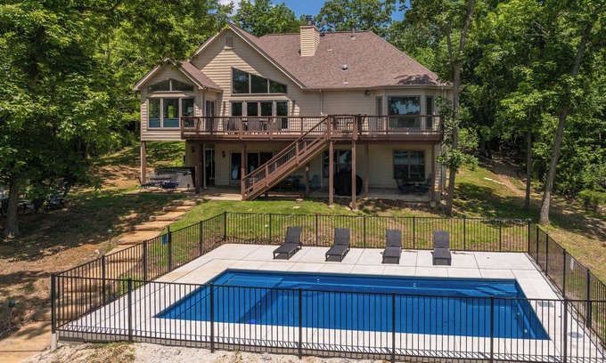 Innsbrook House | Experience Mood Swing: Oceanfront Retreat with Spa & Pool