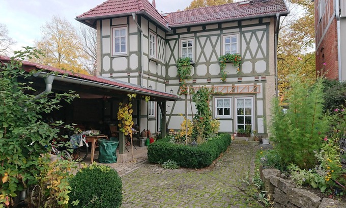 Meiningen House | Charming Mooi Vakwerkhuisje with Ocean Views in Meiningen