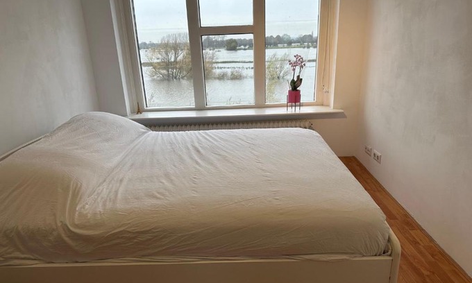 Municipality of Olst-Wijhe Bed & Breakfast | Inviting Room with Scenic Ijssel River View