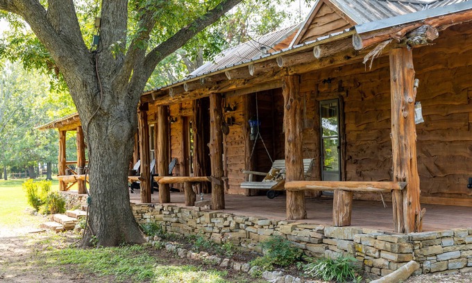 Satin House | Moon River Ranch - Farm House