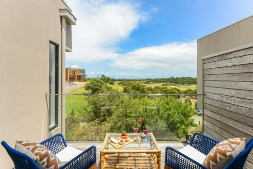 Fingal House | Discover Moonah Retreat: Pet & Child Friendly Getaway