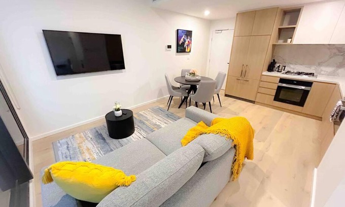 Moonee Ponds Apartment | Family-Friendly Stay at Moonee Ponds Living on Young