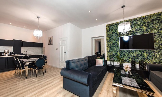 Zielona Gora Apartment | Moonlight Apartment: Family-Friendly Stay with Great Amenities