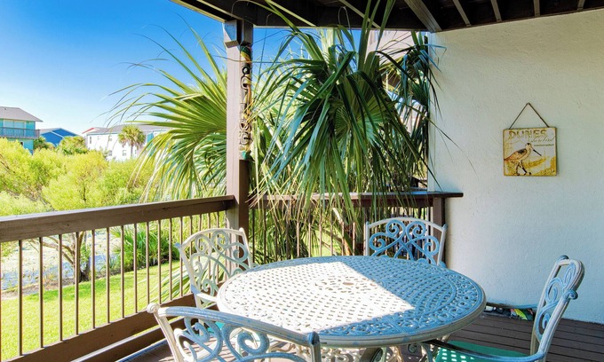 Pensacola Beach House | Oceanfront Moonlight Beach Villa with Spa & Breakfast Access