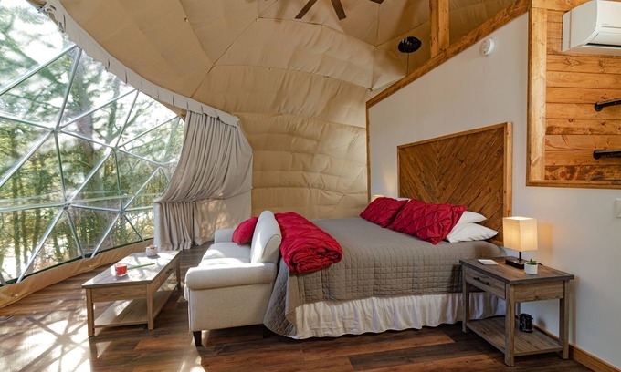Logan Resort | Experience Moonstone Geodome with Spa and Gourmet Breakfast