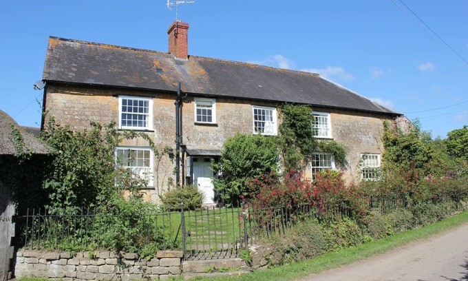 Bridport Other | Experience Moorbath Farmhouse with Private Indoor Pool