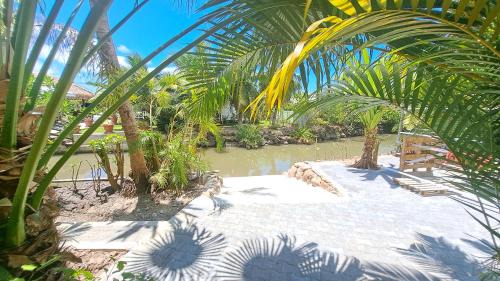 Tiahura House | Experience Family-Friendly Comfort at Fare Manoa Mahana