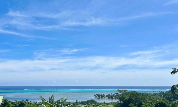Moorea-Maiao Ski Chalet | MOOREA - Te Oaoa Home Sea View