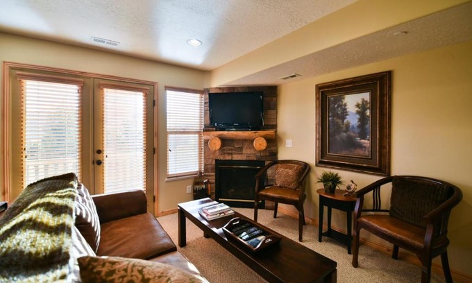 Eden Apartment | Moose Hollow Condo #1206: Guest Rated 10/10, Pool & Hot Tub