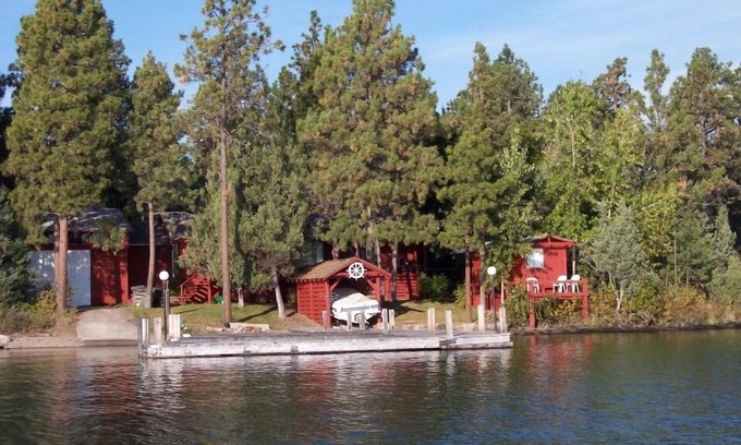 Proctor House | Moose Lodge: Rustic Retreat with Lake Views & Guest Cabins