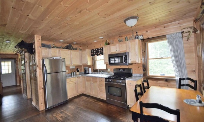 Shirley Cabin | Explore Moosehead's Outdoor Haven at Camp Broken Antler