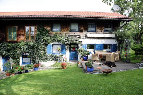 Unterallgau House | Oceanfront Retreat at Moosmühle Allgäu - Guest Rated 9.8