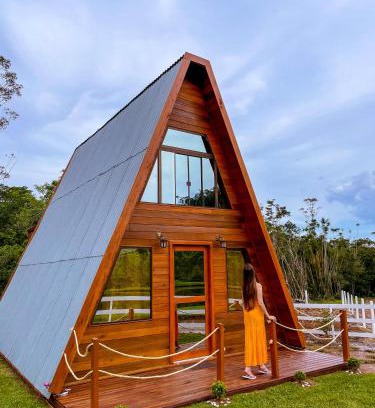 Praia Grande Cabin | Guest Rated: 10/10 at Morada do Corujão - Paraíso das Águas