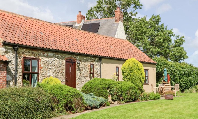 Stockton-on-Tees House | Experience Mordon Moor Cottage: 4-Star Family Retreat