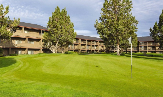 Redmond Resort | Unforgettable Adventures Await at Our Family-Friendly Retreat