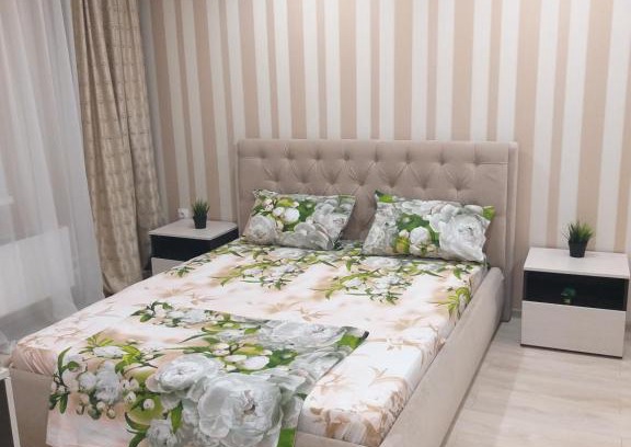 Novorossijsk Apartment | Idyllic Oceanfront Escape at More na ladoni - 10/10 Rated