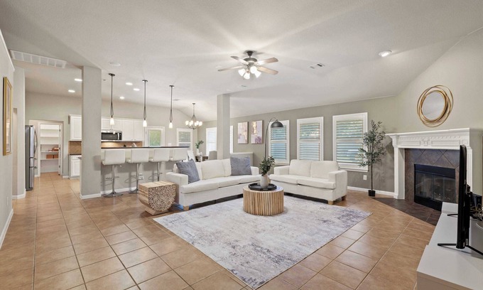 Cedar Park House | Morgan Creek Elegance - Stylish 3BR Home in Austin’s Premier Neighborhood #42141