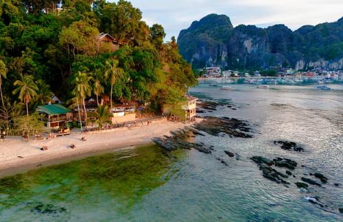 El Nido Hotel | Experience Oceanfront Bliss at Morgan Villas - Guest Rated 9.6