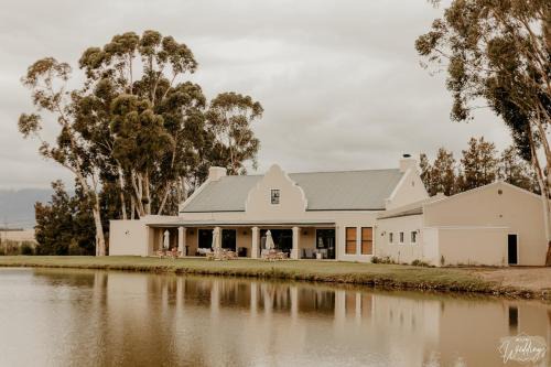 Tulbagh Bed & Breakfast | Discover Morgansvlei Country Estate: Oceanfront Getaway