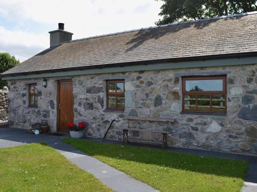 Y Felinheli House | Discover Moriah: 4-Star Stay with Family and Pet Amenities