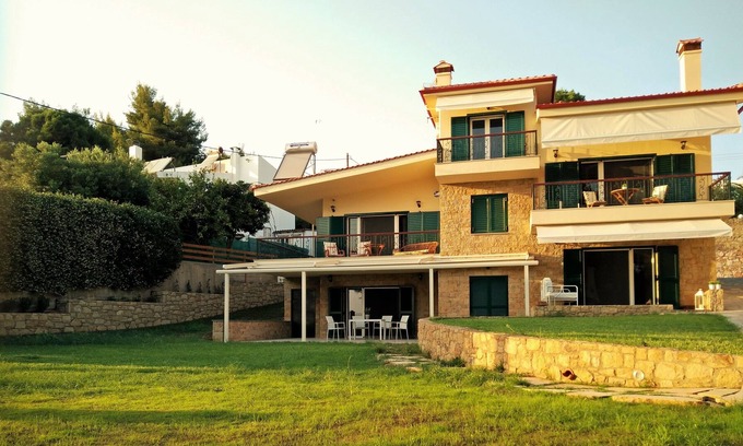 Elia Nikitis Apartment | Moriel Seaside Homes Suites