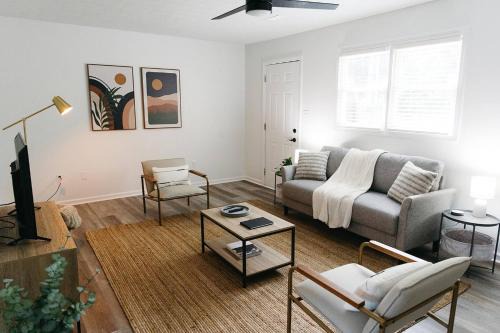 Berea Apartment | "Morning View 1" Cozy Modern Stay - College/Hiking