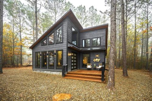 Broken Bow House | Unforgettable Moroccan Nights: Pet & Child Friendly Stay