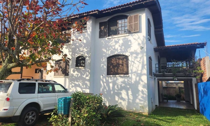 Morrinhos House | Discover Morrinhos: Oceanfront Retreat with Free WiFi