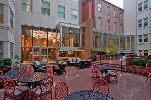Mount Vernon Square Hotel | Eco-Friendly Comfort at Morrison Clark Inn, DC Convention Center