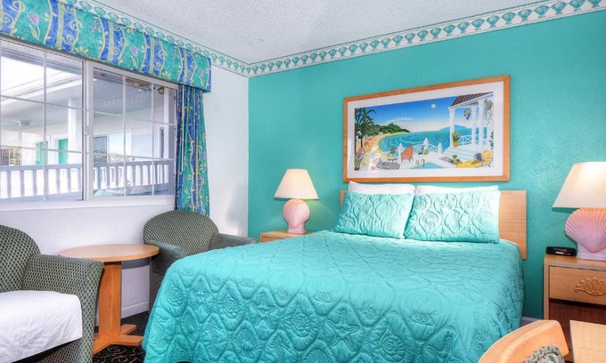Morro Bay Hotel | Pet-Friendly Stay at Morro Bay Sandpiper Inn