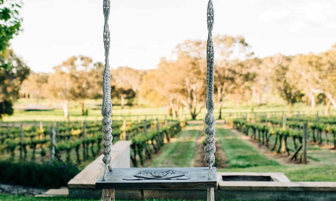 Orange Apartment | Discover Mortimer's Wines Studio: Adults Only Retreat