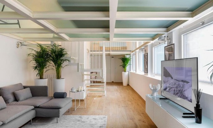 San Marco Apartment | Discover Moscova Loft: Pet-Friendly Retreat with High Ratings