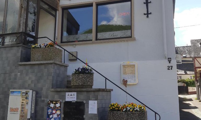 Briedel Apartment | Pet-Friendly Retreat at Zum Anker with Family Amenities