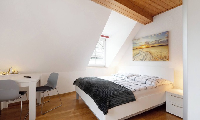 Uerzig House | Experience Moselle Holiday Home "Würzgarten" with Wi-Fi