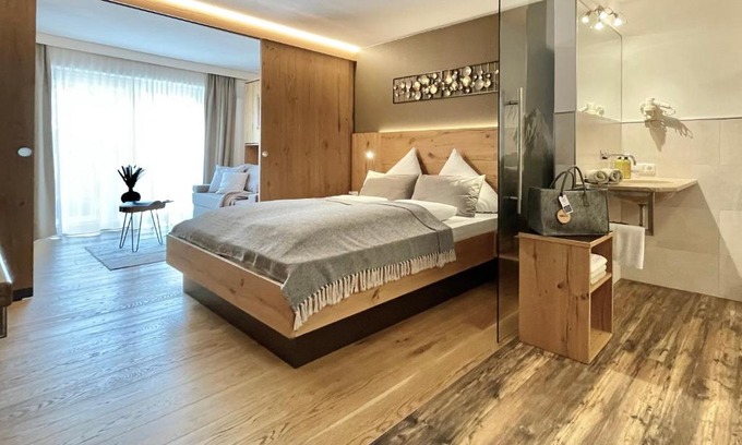 Maria Alm am Steinernen Meer Hotel | Experience Moser-Hochkönig: Pet-Friendly Hotel with Spa