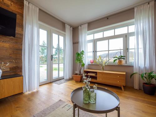 Wahlhausen Apartment | Experience Moserhof: Pet-Friendly Oasis with Ocean Views