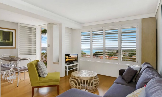 Mosman Apartment | Experience Comfort at Mosman Muston Street ISYD Hotel