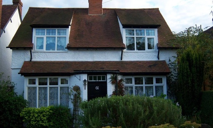 Shottery Bed & Breakfast | Enchanting Moss Cottage: Guest Rated 9.8, Family-Friendly Stay