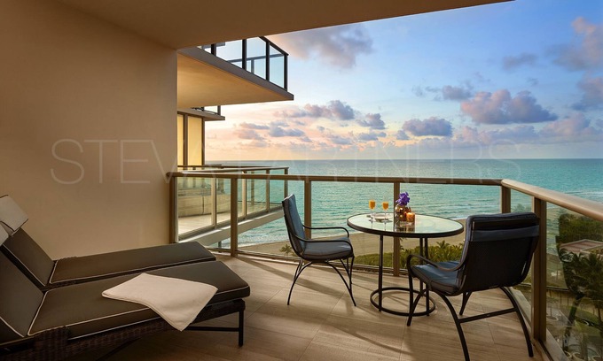 Bal Harbour Condo | Elegant Oceanfront Hotel with Balconies & Top Amenities