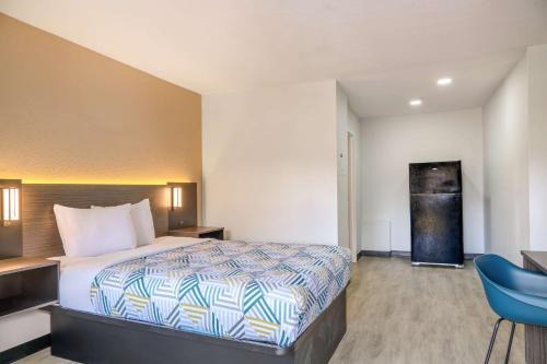 Columbus Hotel | Pet-Friendly Motel 6 Columbus, GA Near Airport Awaits You