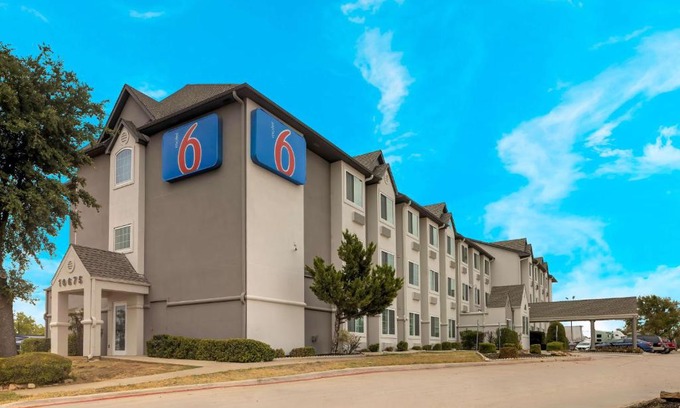 Fort Worth Hotel | Budget-Friendly Motel 6 in Fort Worth, TX - Pet Friendly