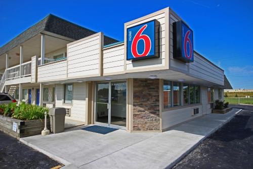 Lima Hotel | Pet Friendly Motel 6 in Lima, OH - Your Ideal Getaway